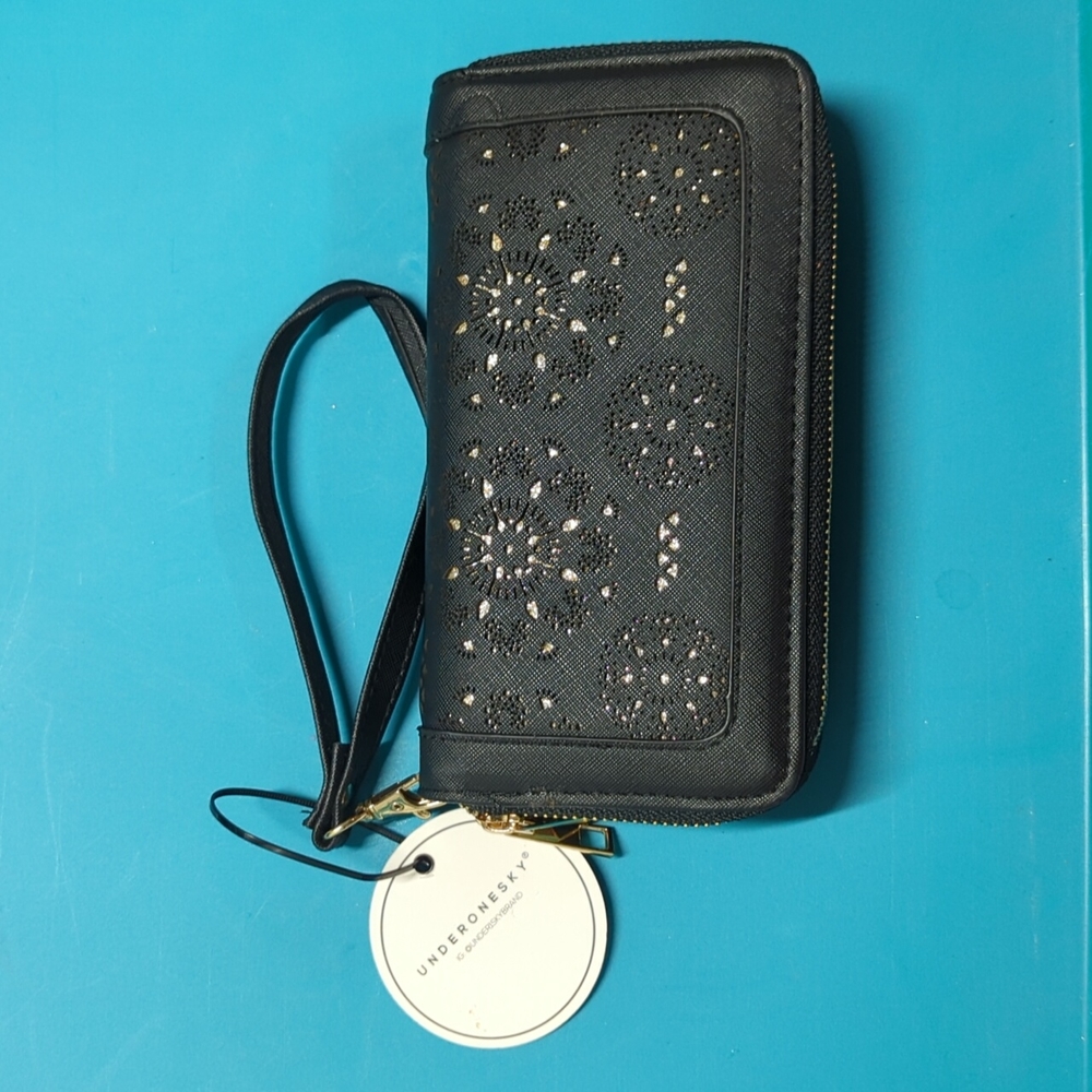 Black Wristlet